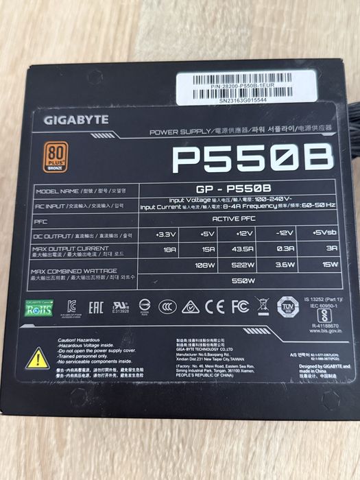 Sursa Gygabyte P550B 550w