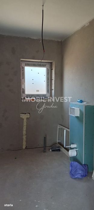 Casa moderna 2026, 3 camere, 3 bai, 120 mp utili, 300 mp teren