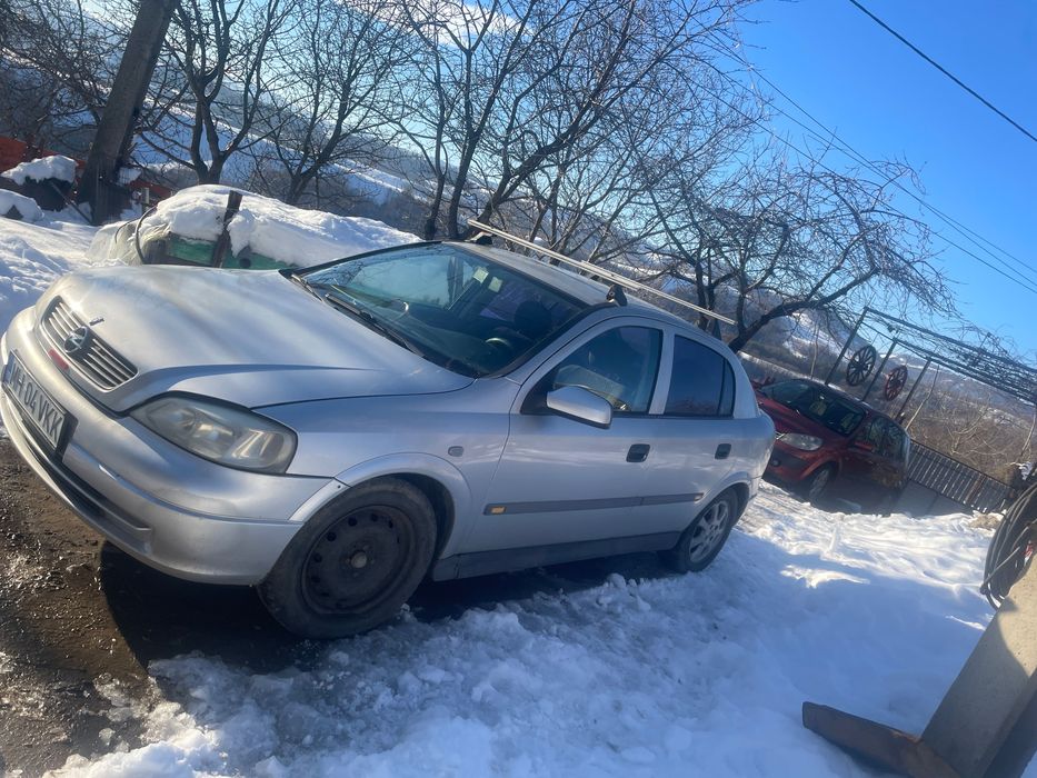 Opel astra 1.6  benzina