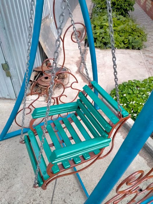 Продам детские качели