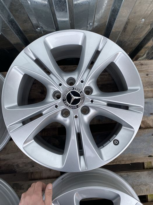 17 цола 5 х 112 мм Мерцедес C класа W 205 , Mercedes A , B , V , CLA