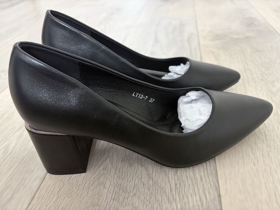 Женские туфли (новые)