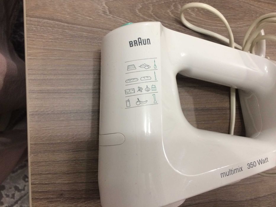 Миксер, ръчен марка BRAUN  и немски сушоар от соца "АКА" за части