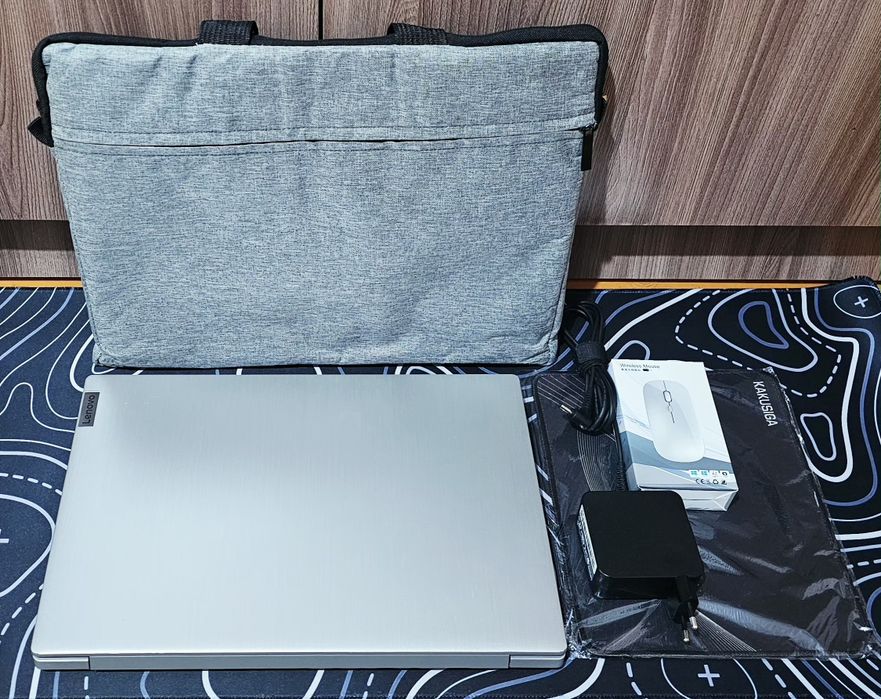 Lenovo IDIAPAD 15 silver Ультрабук!