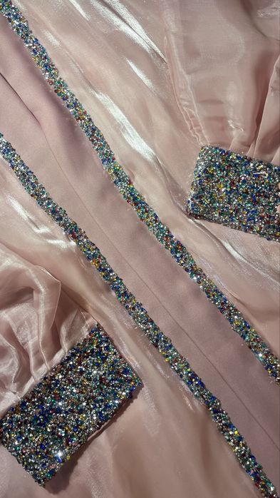 Продам Абайку, очень красивая