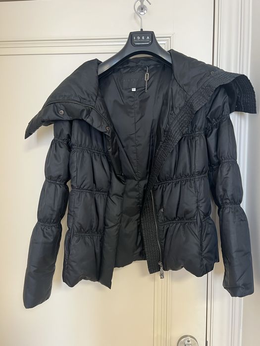 Продам куртки срочно