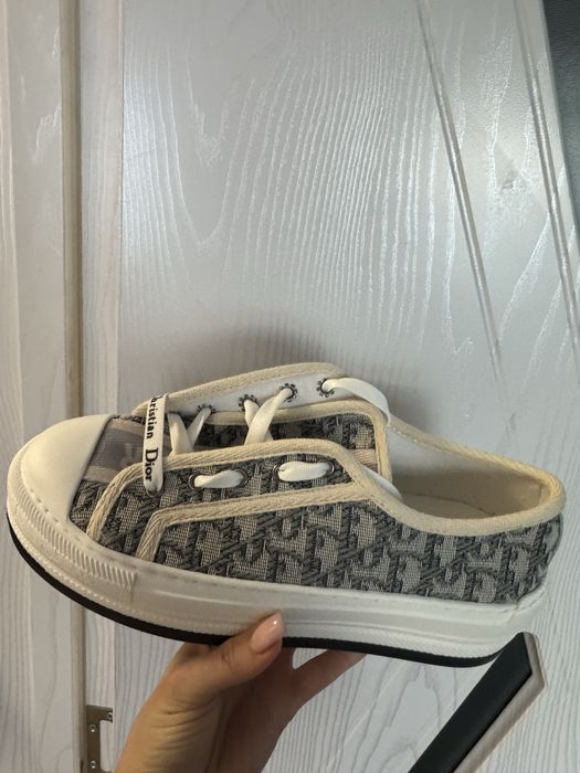 Ниски кецове Dior