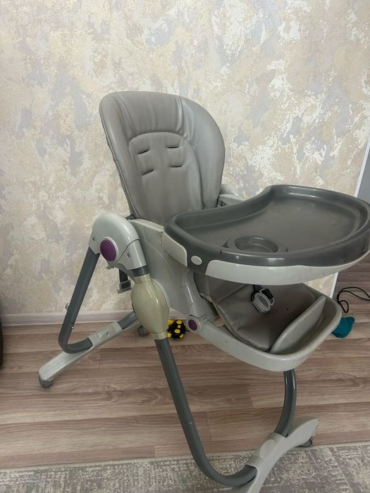 Продам стульчик для кормления