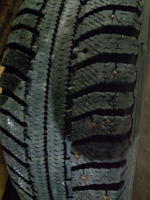 Комплект зимних колёс в сборе..