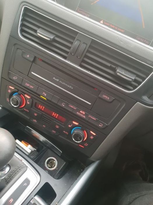 Dezmembrez Audi q5 4x4 2008 motor 3.0tdi 176kw 240cp CCWA cutie de viteze automata 7g tronic usa portiera stanga dreapta fata spate etrier fuzeta planetara bara capota dezmembrări a4 b8 a5 q7