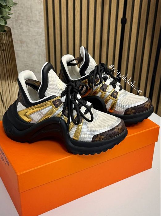 Adidași damă Louis Vuitton