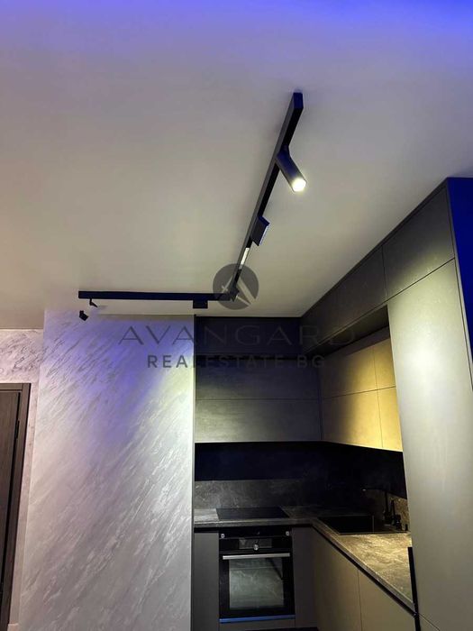 Продава се Двустаен апартамент в Пловдив, Център - 98 кв.м за 2176 €/кв.м - Снимка #5