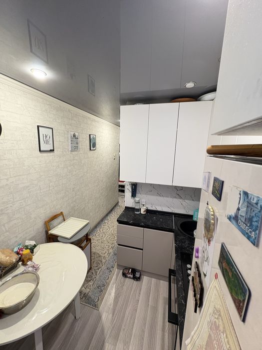 Продам 4 комнатную квартиру