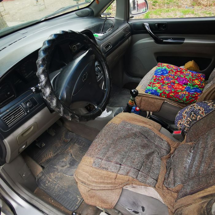 Tacuma sotiladi, holati yaxshi