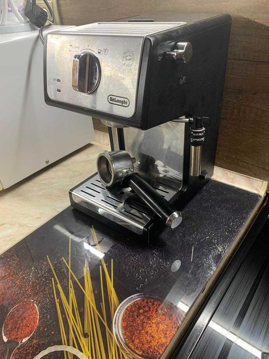 Кафе машина Delonghi