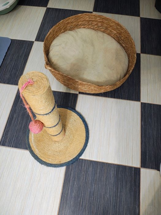 Ansamblul, cos si culcuș de caloriferi pt pisici