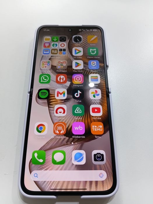 Обмен Xiaomi Mix Flip 2 (12, 256 gb)