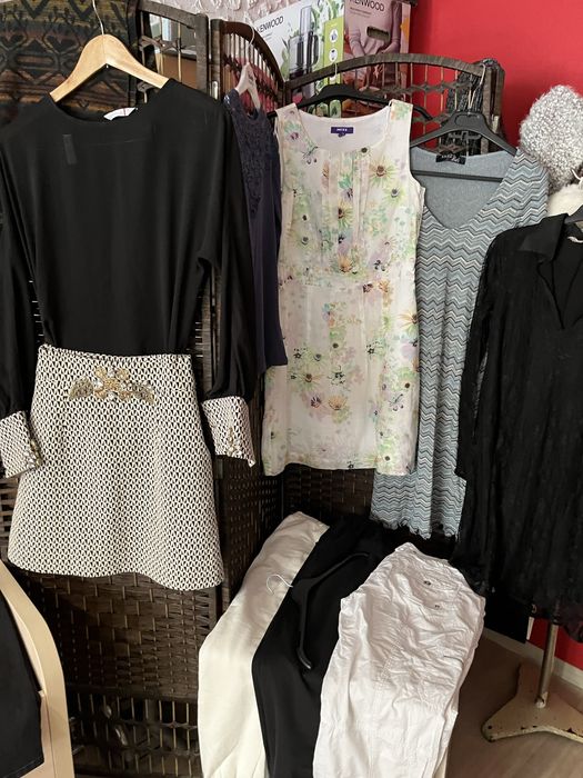 Вещи.Платья,толстовки,юбки ,обувь.