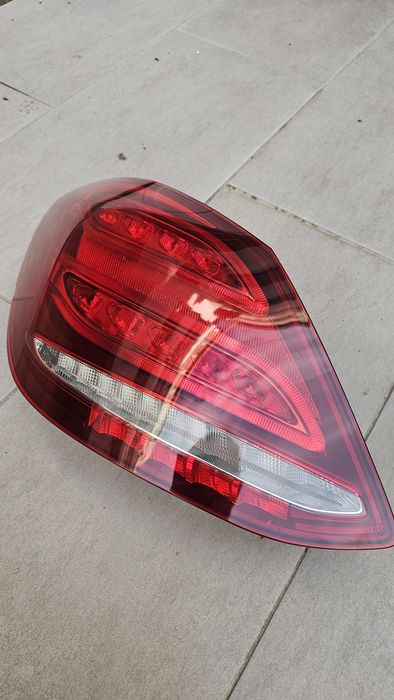 Triplă led Mercedes w205 Stânga
