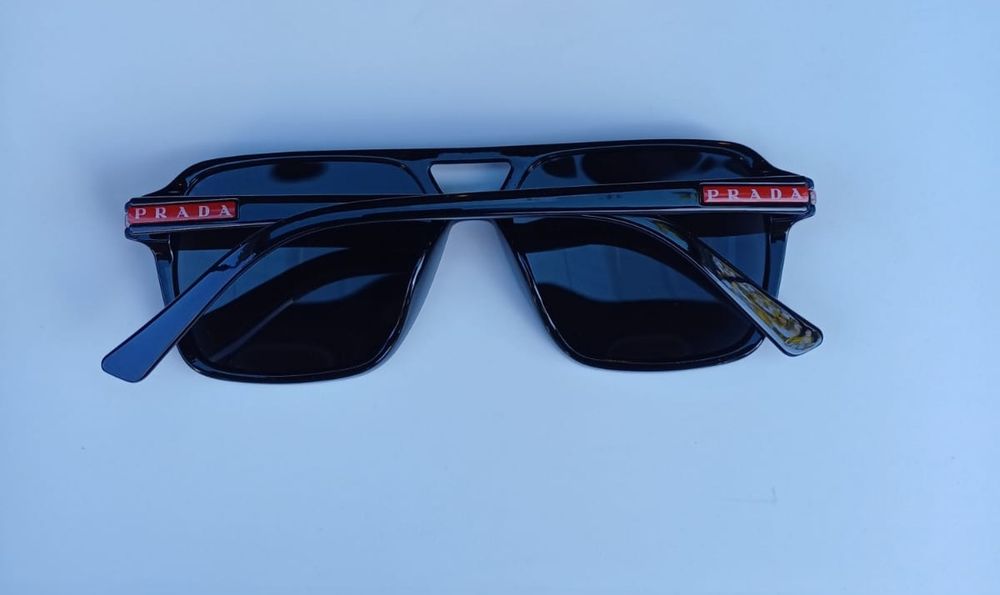 Ochelari de soare Prada p993 lucios