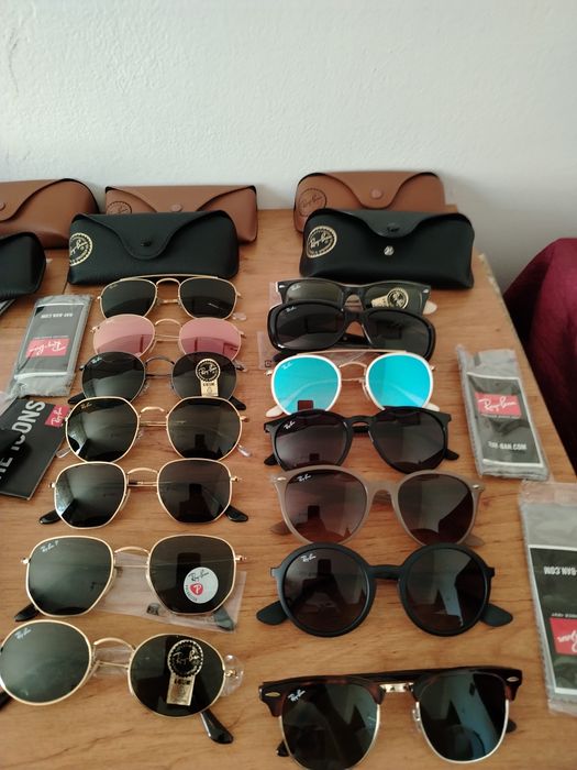 Ochelari de soare detalii în privat