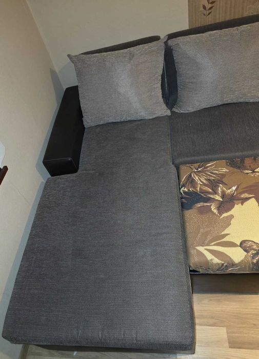 Нов ъглов разтегателен диван