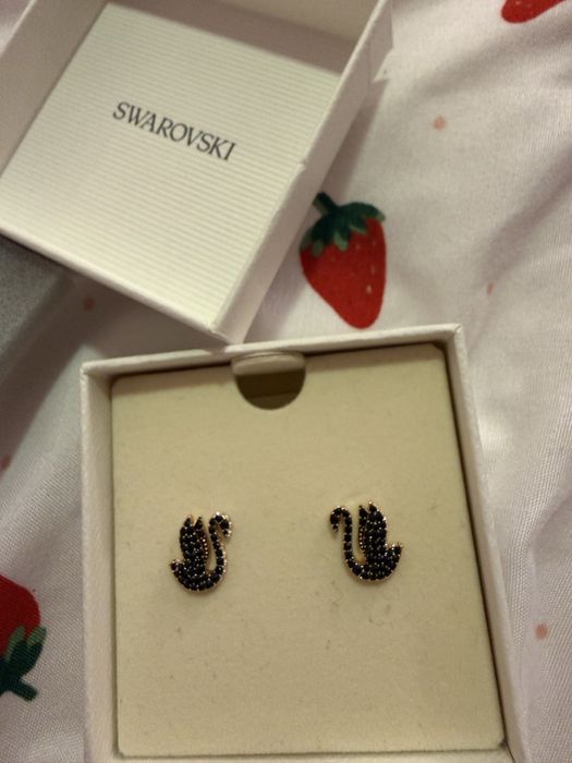 Колие и обеци swarovski swan