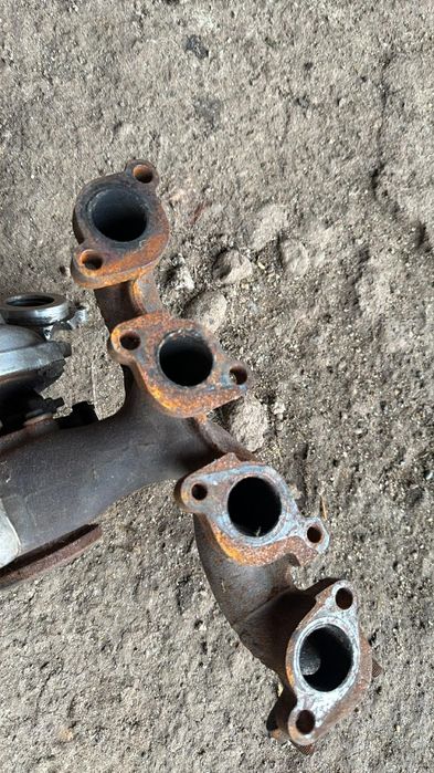 Vând schimb Turbina Passat b6 2.0 170 cp