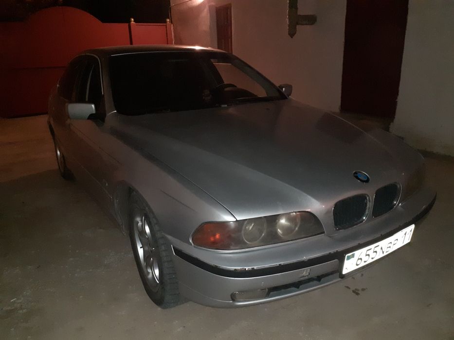 Продам бмв е39 2002г.в.