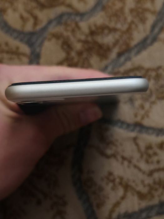 iPhone 11 4/64гб