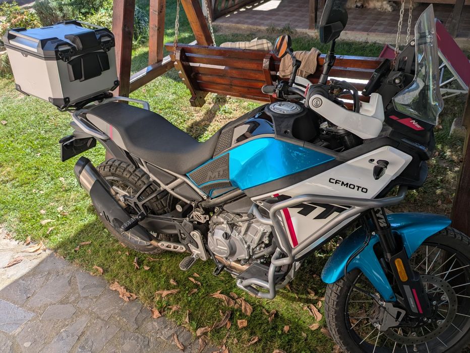 Vând motocicleta CFMoto 450 MT