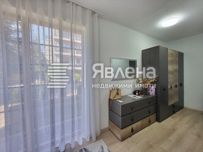 Продава се Тристаен апартамент в Свети Влас - 131 кв.м за 1031 €/кв.м - Снимка #11