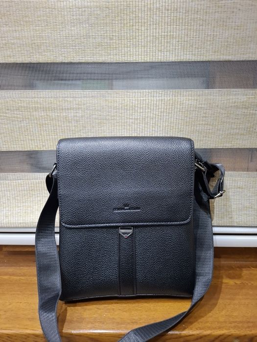 Барсетка из BrandRows