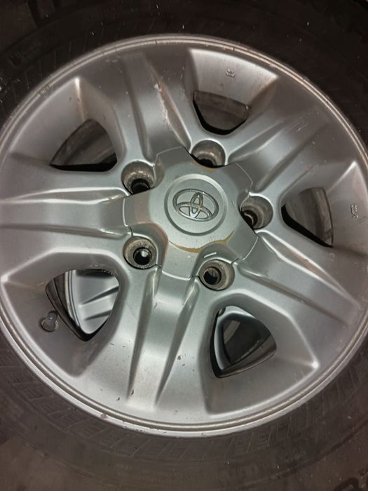 Продаю диски с резиной