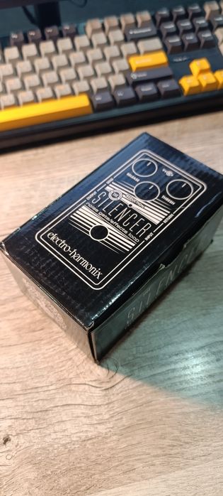 Продам Electro-Harmonix Silencer