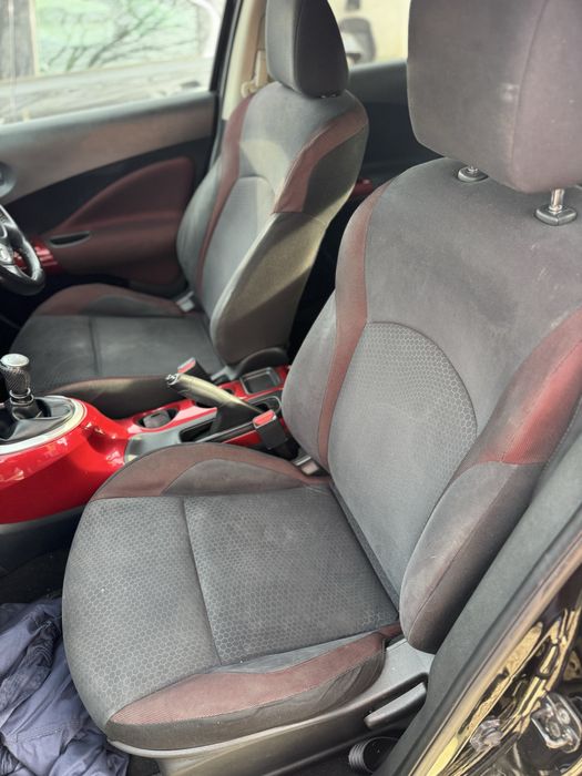 Dezmembrez Nissan Juke 1.5 dci orice piesa disponibila!