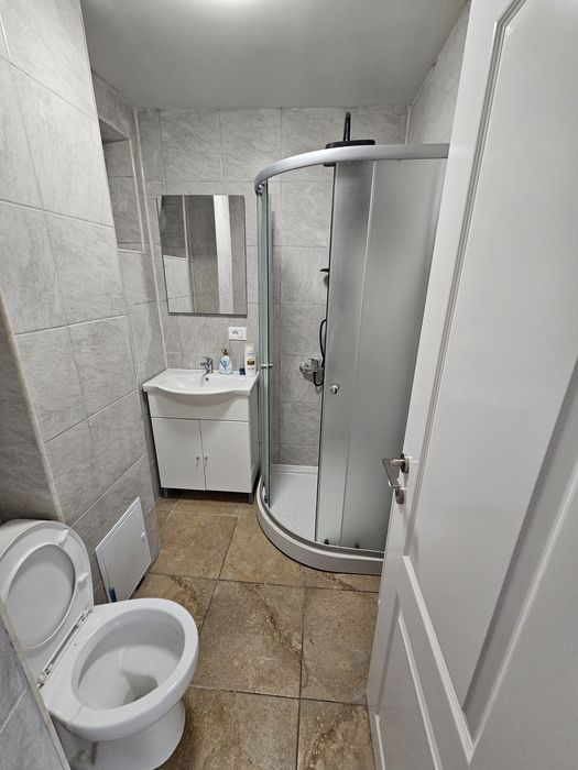 Apartament 3 camere de închiriat – Bacău