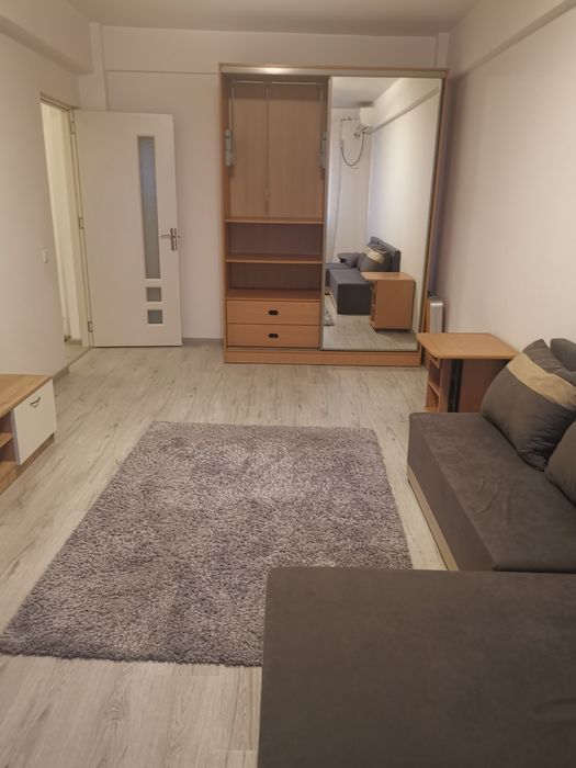 Apartament 2 camere de închiriat