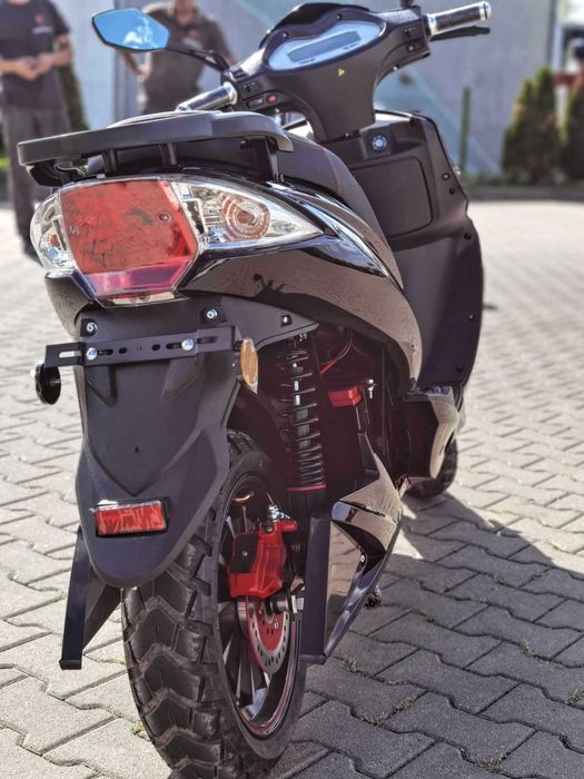Scuter Thor Razor electric nou  Agramix