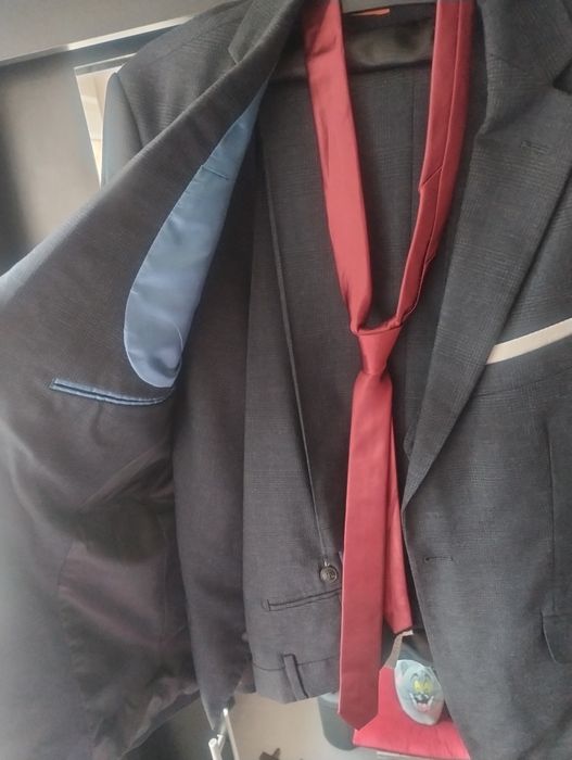 Costum elegant pentru bărbați