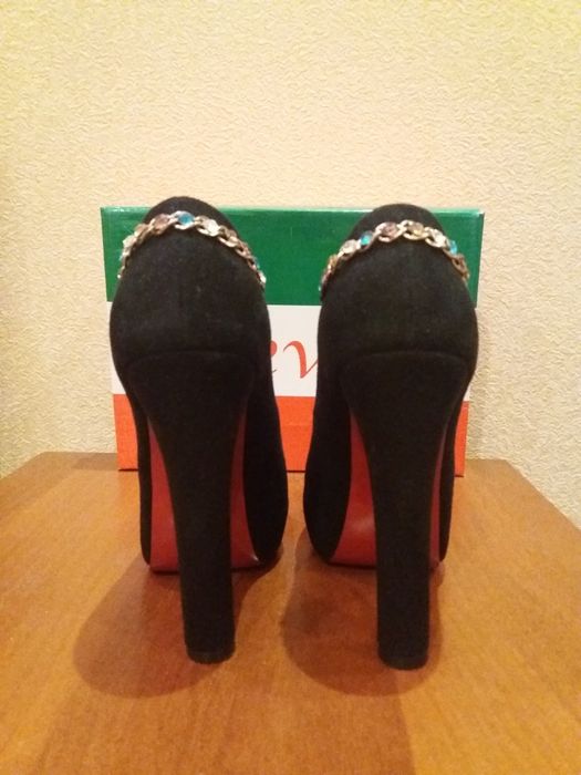 Туфли 35-36 размера