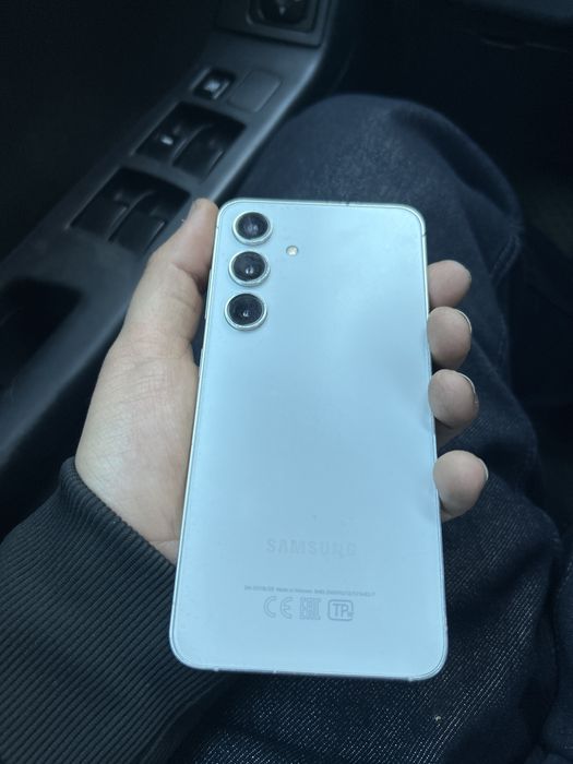 Продам samsung s24