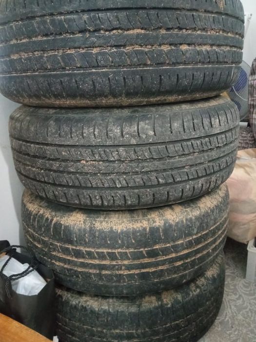 Продам автошины с диском на 205/65 Р15