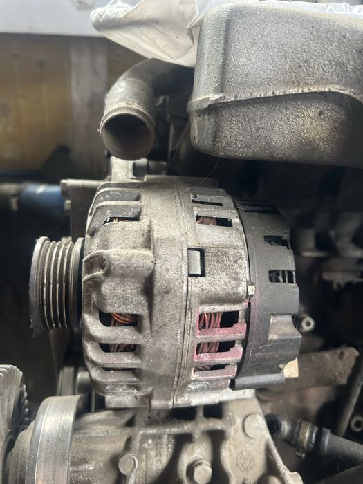 Генератор ауди а4б5-пассат