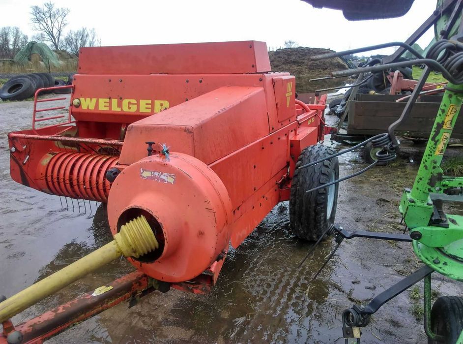 Presa Welger Ap 53 an 2016 Welger Ap 42 Welger AP 45 John Deere 339  John Deere 332 John Deere 336 John Deere 342 Claas Rollant 40 Rollant 50