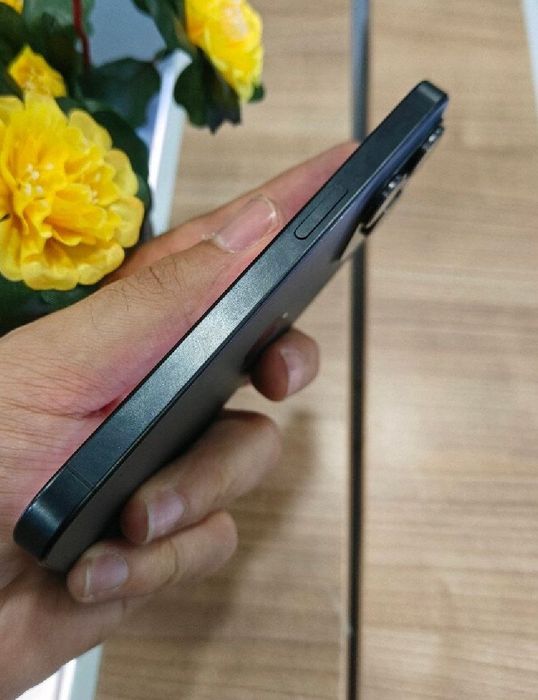 iPhone 15 Pro Sotiladi