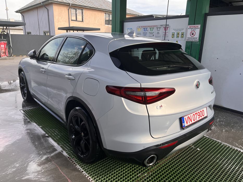 Alfa Romeo Stelvio 2.2 , Q4 190 cp