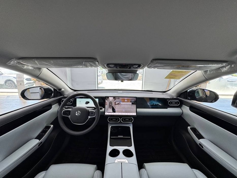 Electro car leapmotor C01 625 KM