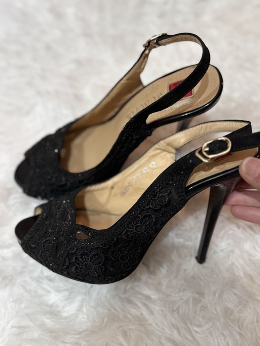 Продам женские обуви