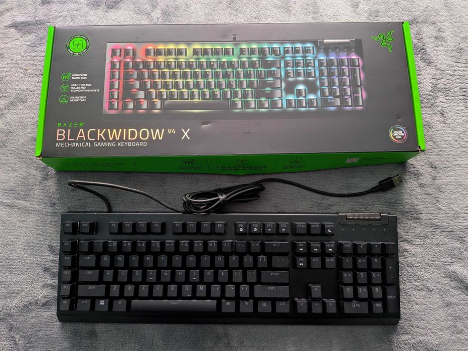 Tastatură de gaming Razer Blackwidow V4X